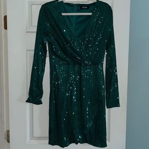 CHICME green sequin long sleeve dress!